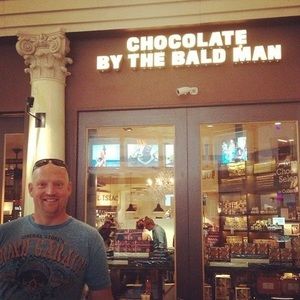 Meet your Posher, Bob